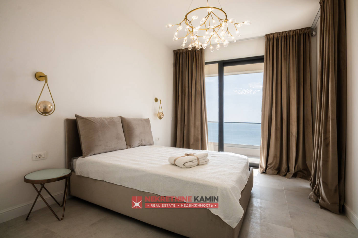 Квартира, 6803 м², 2 520 000$ — FAKTOR